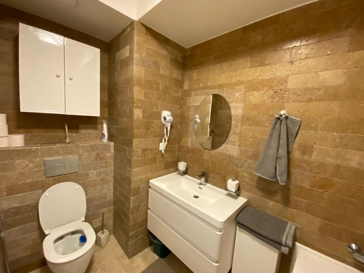 Sunny Deluxe Apartment Cosmopolis Stefanestii de Jos المظهر الخارجي الصورة